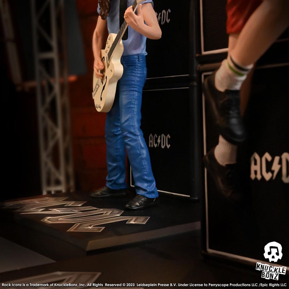 AC/DC Rock Iconz Statue Malcolm Young II 23 cm