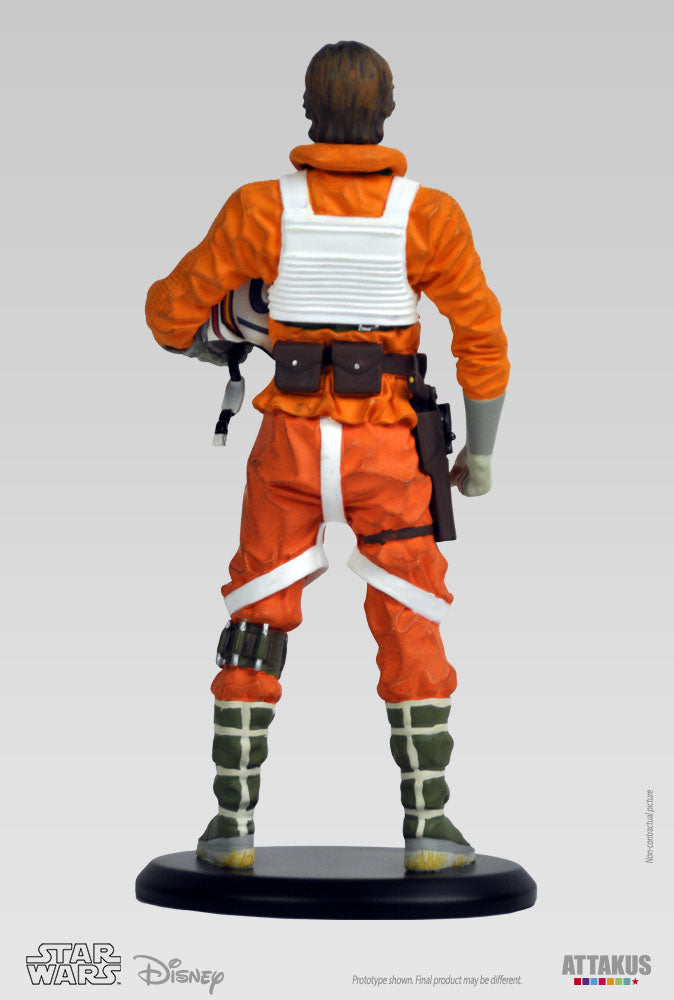 Collectible Statue Luke Snowspeeder - Star Wars