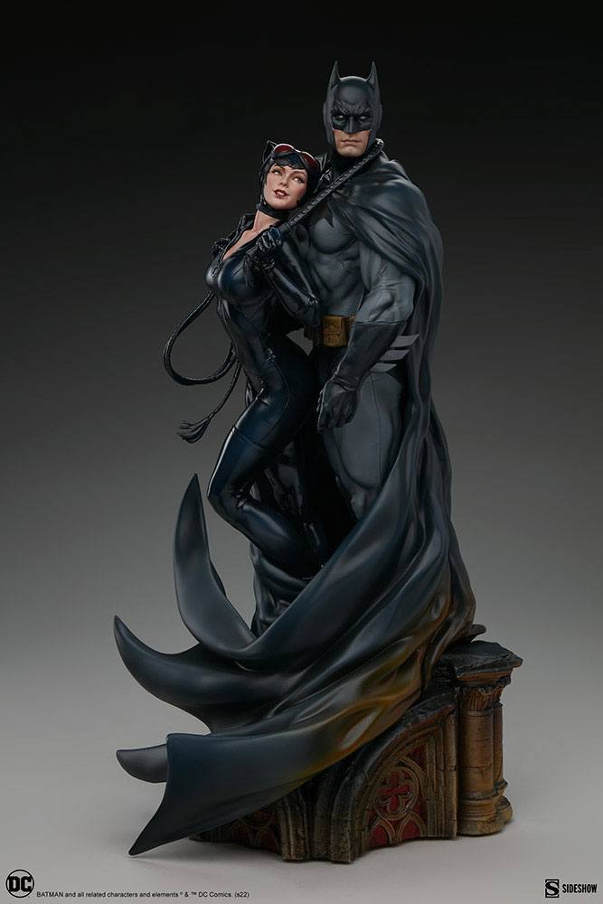 DC Comics Diorama Batman &amp; Catwoman 51 cm