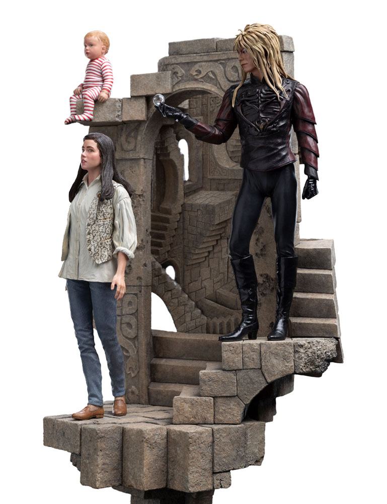 Labyrinth Statue 1/6 Sarah &amp; Jareth in the Illusionary Maze 57 cm