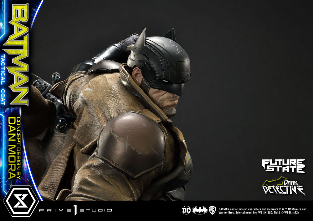 DC Comics Statue - 1/4 Batman - Dark Detective Tactical Coat Concept - Design by Dan Mora 59 cm