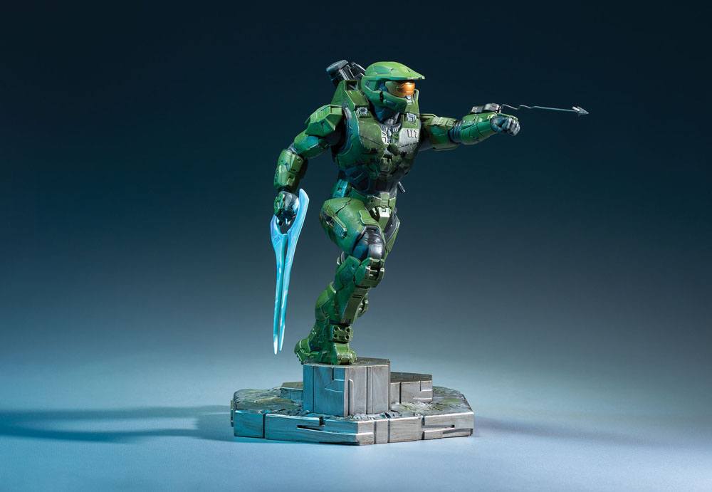 Halo Infinite PVC Statue Master Chief &amp; Grappleshot 26 cm