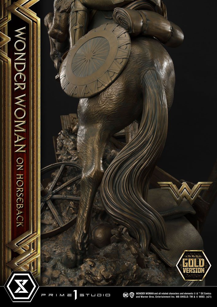 Wonder Woman Statue Wonder Woman zu Pferd Gold Version 138 cm Letzte Chance